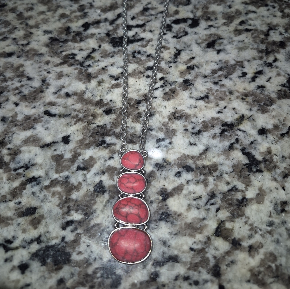 Western Fashion  Silver and Red Stone Necklace